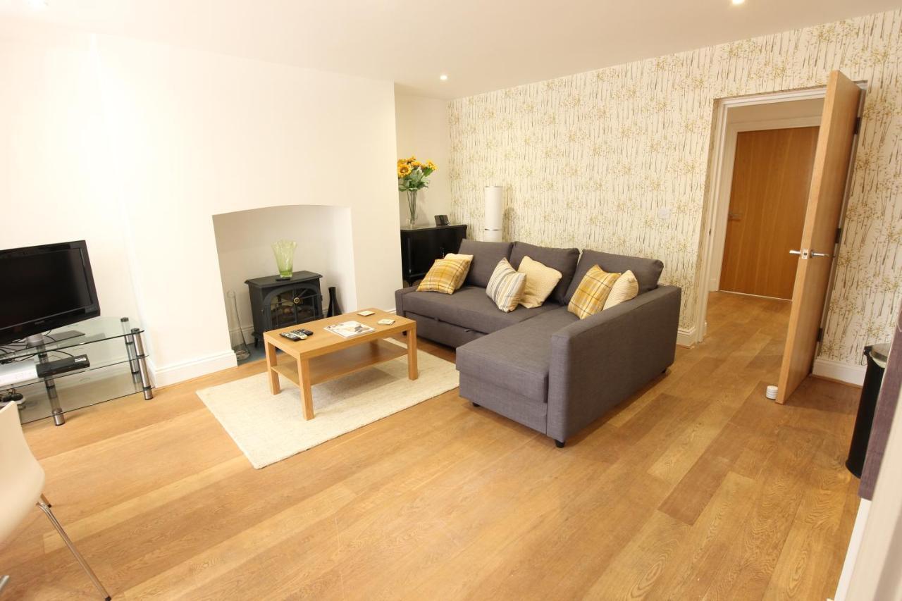 Priory House Apartments York Esterno foto