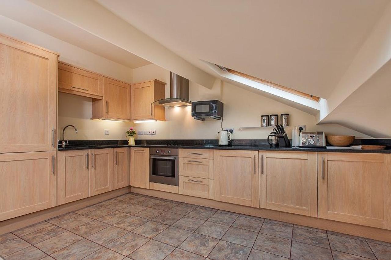 Priory House Apartments York Esterno foto