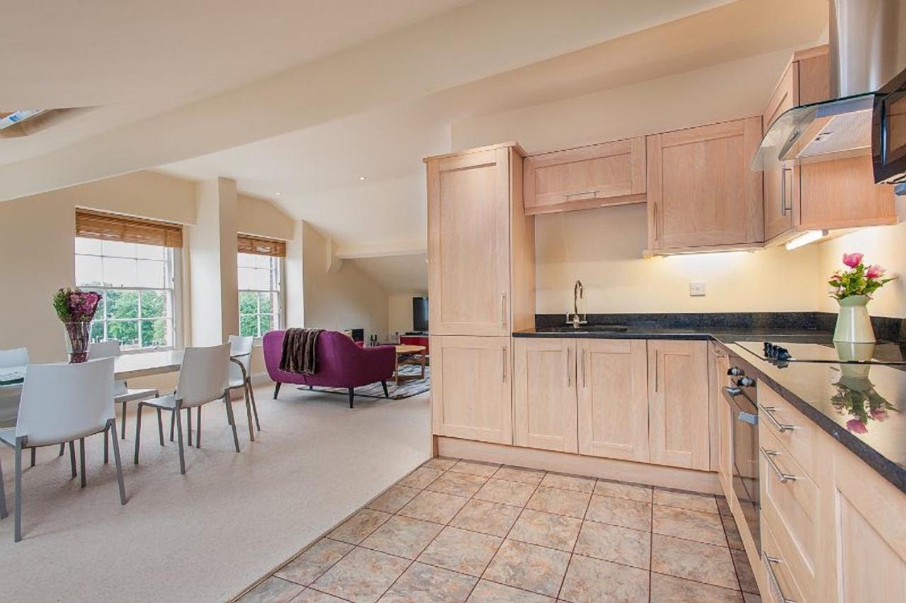 Priory House Apartments York Esterno foto